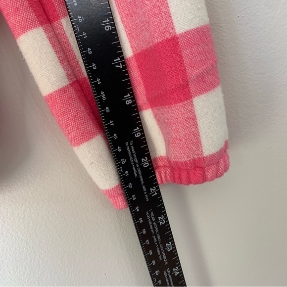 Vineyard Vines Pink Plaid Pullover Sweater - Picture 9 of 11